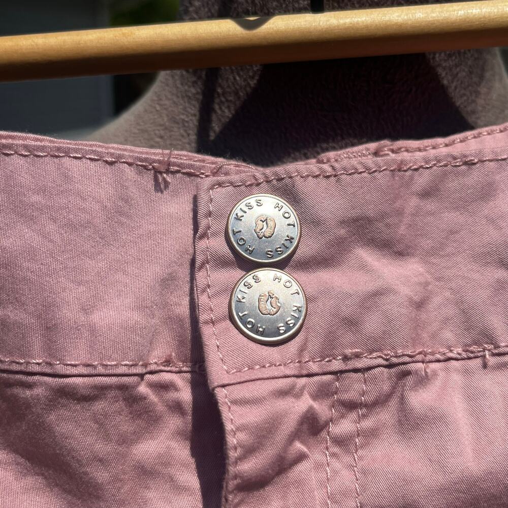 HOT KISS LOW RISE CARGO SHORT MUAVE ROSE Sz 9 - Picture 4 of 10